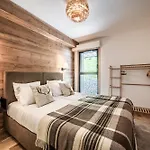 Cerna - By Emerald Les Houches