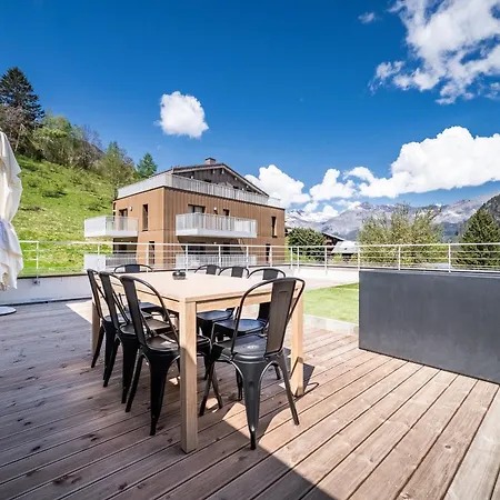 Cerna - By Emerald Apartment *